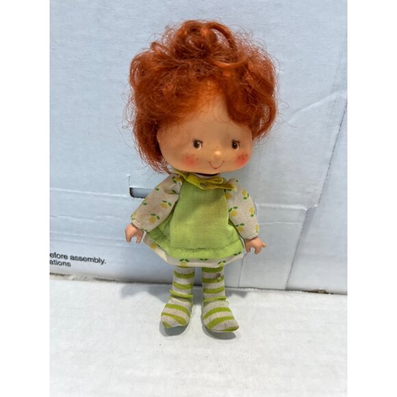 Cafe Ole Doll Strawberry Shortcake Apple Dumpling Doll - Picture 2 of 6